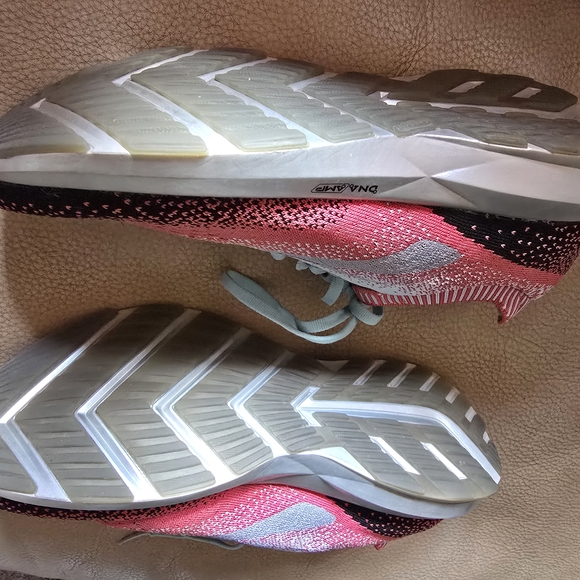 Brooks Women's Vibrant Pink and Aqua Athletic Shoes - Picture 5 of 5